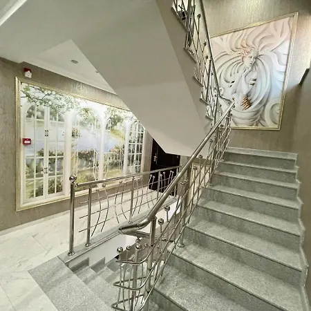 Premier * Chisinau
